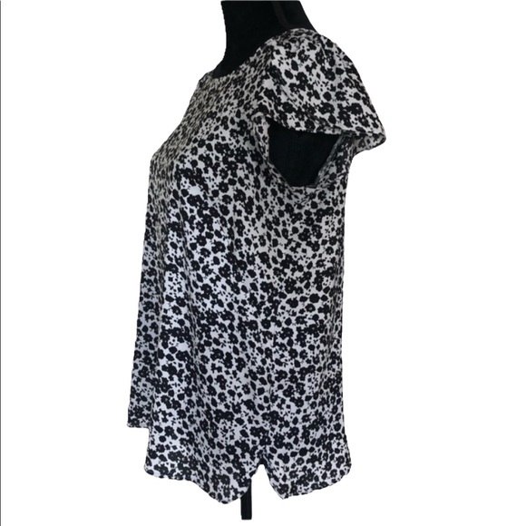 Loft Ann Taylor black and cream floral cap sleeve pullover blouse size small - Picture 7 of 8